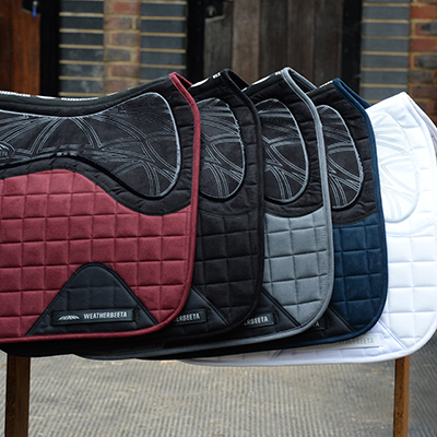How to choose the right saddle pad for your horse 